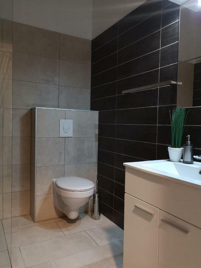 štinjan: Modern Relaxing Apartment *