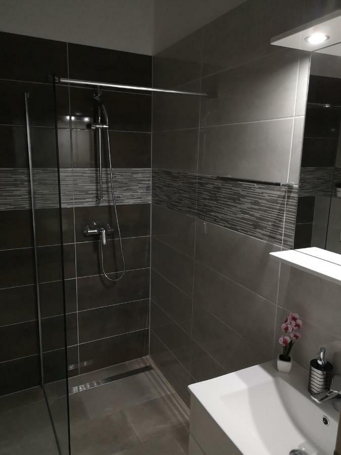 Apartment štinjan: Modern Relaxing Pula