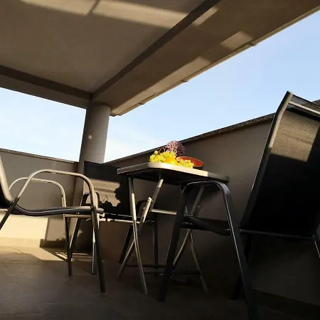 Stinjan: Modern Relaxing Apartments Pula Exterior photo